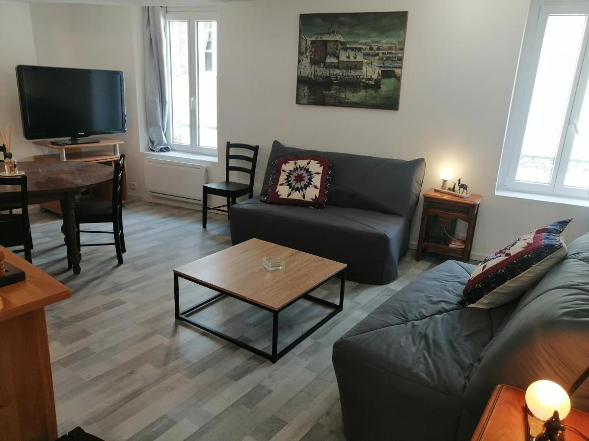 F Logement Entier Куртоне Екстериор снимка